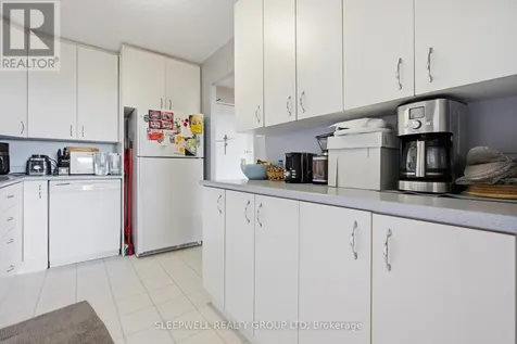 665 Bathgate Drive Ottawa ON K1K 3Y4