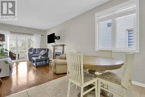 48 Maricona Way Ottawa ON K2T 1H2