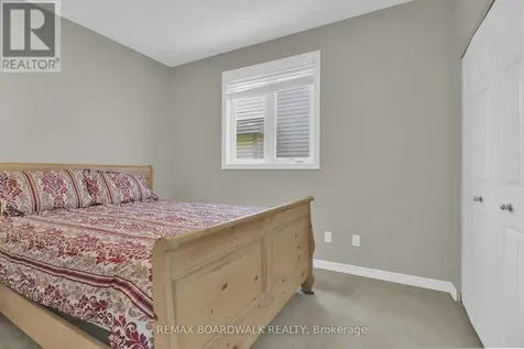 48 Maricona Way Ottawa ON K2T 1H2