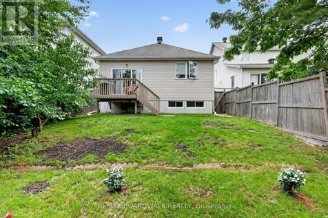 48 Maricona Way Ottawa ON K2T 1H2
