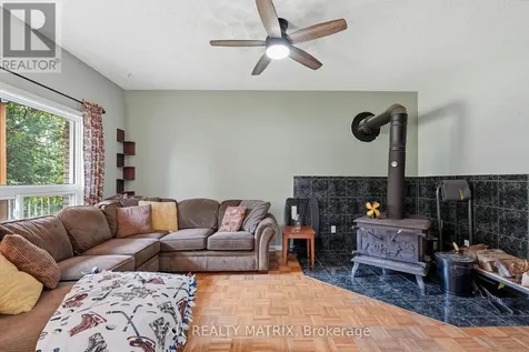 1320 St Joseph Road Russell ON K0A 1W0