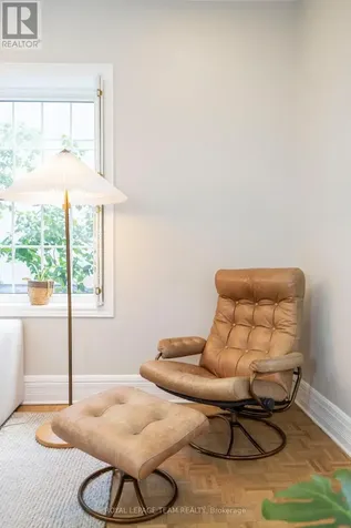 14 Crichton Street Ottawa ON K1M 2E2