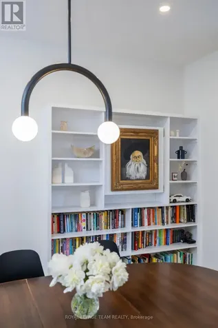 14 Crichton Street Ottawa ON K1M 2E2