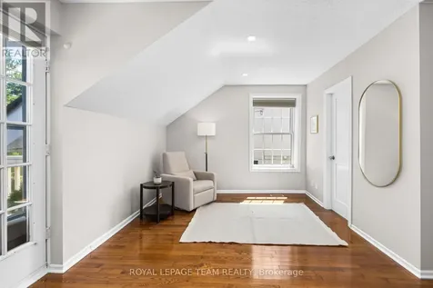 14 Crichton Street Ottawa ON K1M 2E2