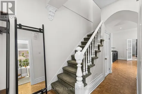 14 Crichton Street Ottawa ON K1M 2E2