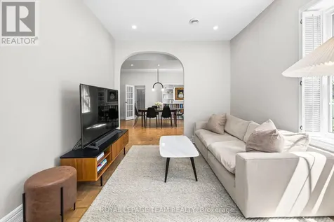 14 Crichton Street Ottawa ON K1M 2E2