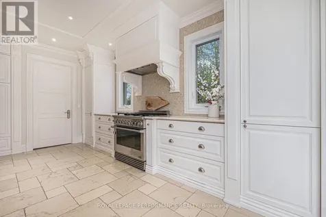 1413 Blackhorse Court Ottawa ON K4M 0A6