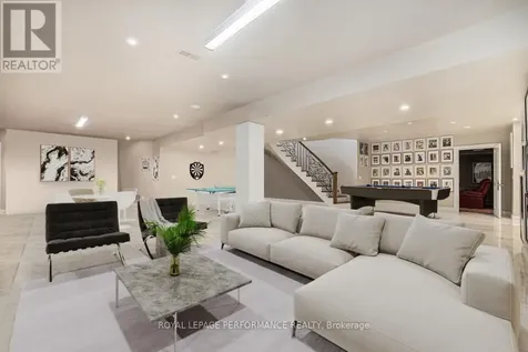 1413 Blackhorse Court Ottawa ON K4M 0A6