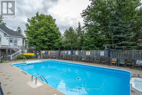 3 Goldora Private Ottawa ON K2T 1K8