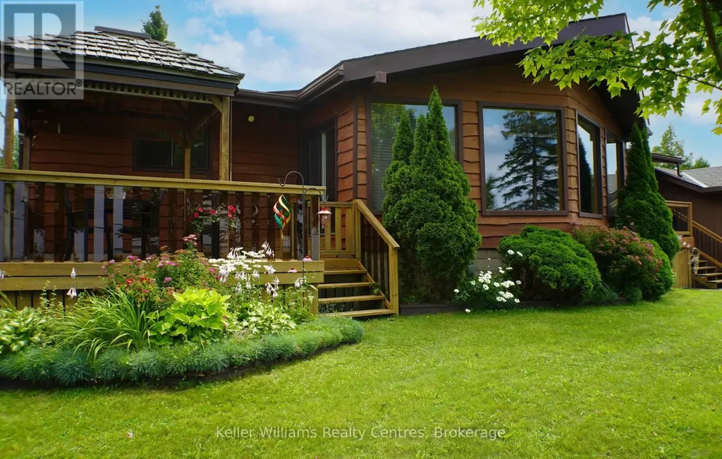 453 Shoreline Avenue South Bruce Peninsula ON N0H 2T0
