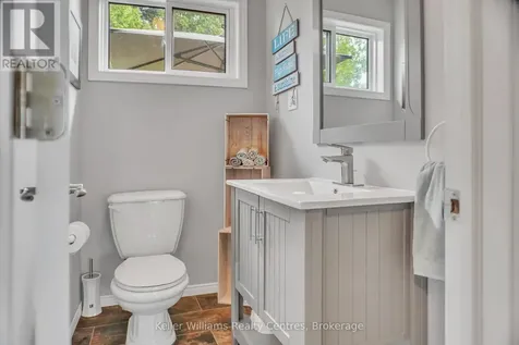 453 Shoreline Avenue South Bruce Peninsula ON N0H 2T0