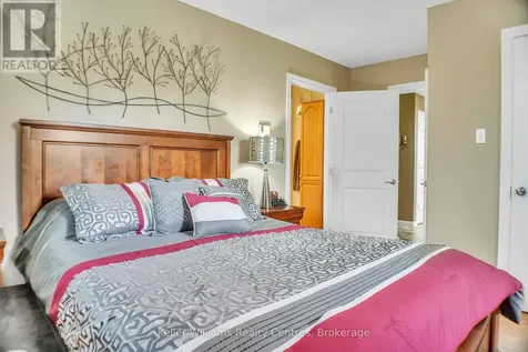 453 Shoreline Avenue South Bruce Peninsula ON N0H 2T0