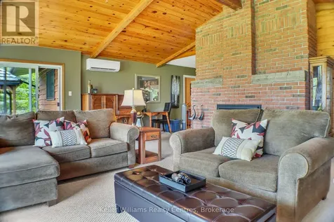 453 Shoreline Avenue South Bruce Peninsula ON N0H 2T0