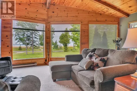 453 Shoreline Avenue South Bruce Peninsula ON N0H 2T0