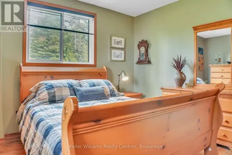 453 Shoreline Avenue South Bruce Peninsula ON N0H 2T0