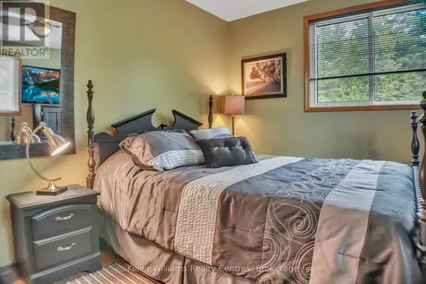 453 Shoreline Avenue South Bruce Peninsula ON N0H 2T0