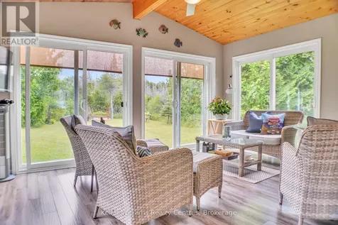 453 Shoreline Avenue South Bruce Peninsula ON N0H 2T0