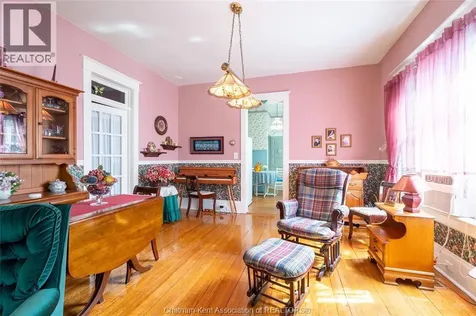 108 Forest Street Chatham ON N7L 2A4