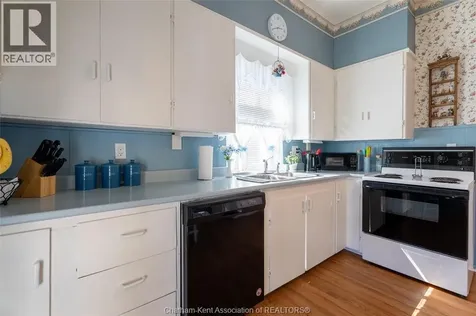 108 Forest Street Chatham ON N7L 2A4