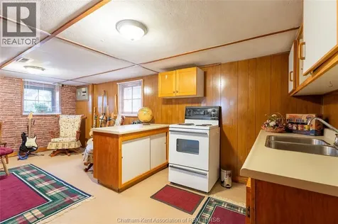 108 Forest Street Chatham ON N7L 2A4