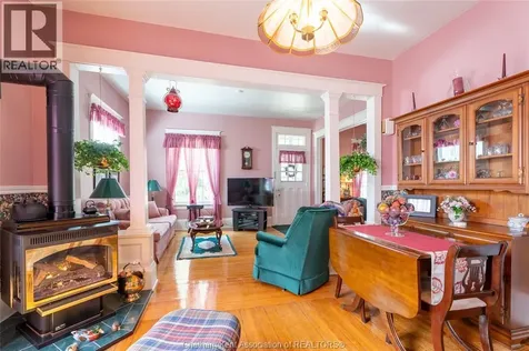 108 Forest Street Chatham ON N7L 2A4