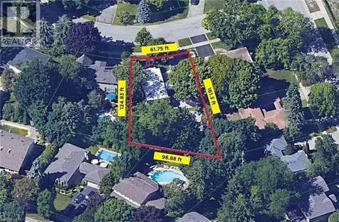 166 Castle Crescent Oakville ON L6J 5H3