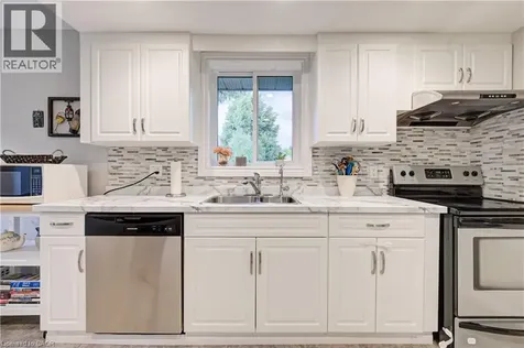 71 Beasley Crescent Cambridge ON N1T 1P5