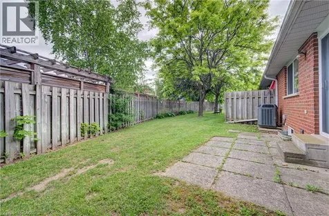 71 Beasley Crescent Cambridge ON N1T 1P5