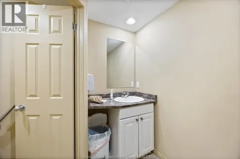 644 Partington Avenue Windsor ON N9B 2N7