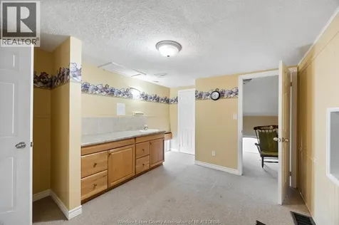 644 Partington Avenue Windsor ON N9B 2N7
