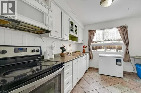 1180 Mississauga Valley Boulevard Mississauga ON L5A 3M9