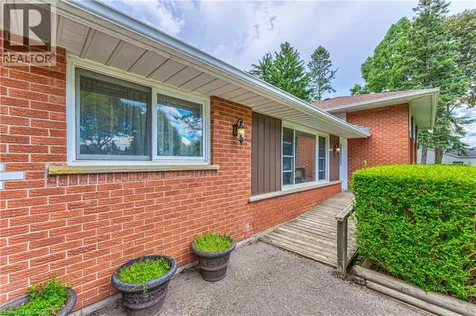 46 Elroy Road Breslau ON N0B 1M0