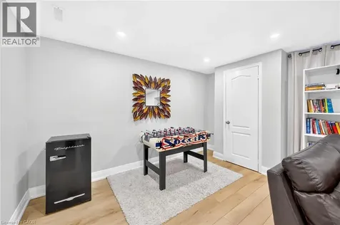 15 Cheval Drive Grimsby ON L3M 4P3
