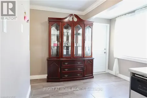 432 Heritage Drive Kitchener ON N2B 3M9