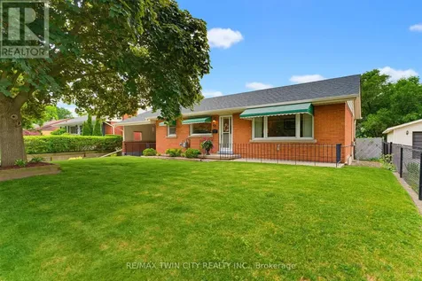 42 Highman Avenue Cambridge ON N1R 3L7