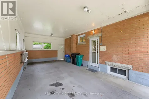 42 Highman Avenue Cambridge ON N1R 3L7