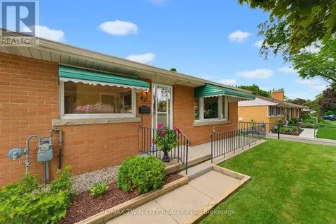 42 Highman Avenue Cambridge ON N1R 3L7