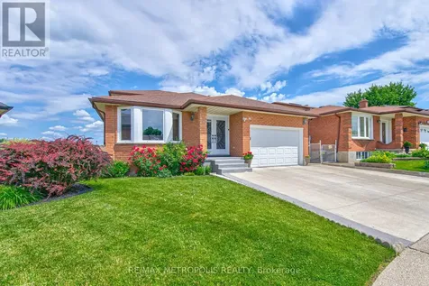 184 Stonyburn Crescent Cambridge ON N1R 7X8