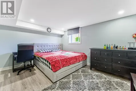 184 Stonyburn Crescent Cambridge ON N1R 7X8