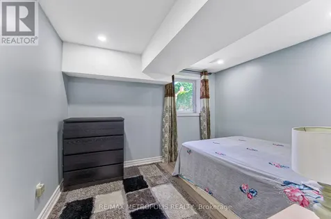 184 Stonyburn Crescent Cambridge ON N1R 7X8