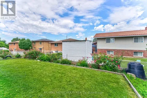 184 Stonyburn Crescent Cambridge ON N1R 7X8