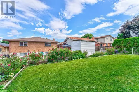 184 Stonyburn Crescent Cambridge ON N1R 7X8