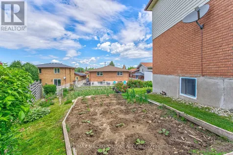 184 Stonyburn Crescent Cambridge ON N1R 7X8