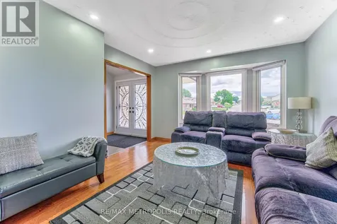 184 Stonyburn Crescent Cambridge ON N1R 7X8