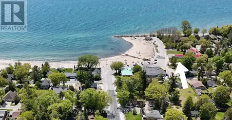 11 Tiny Beaches Road North Tiny ON L0L 2J0