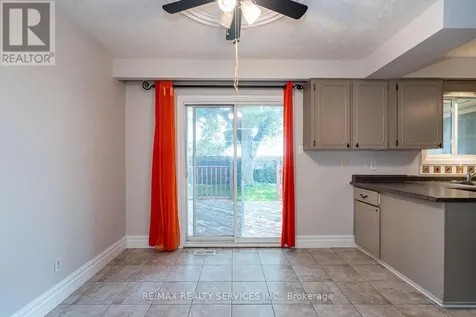 285 Thorncrest Drive Waterloo ON N2L 4L2