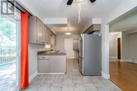 285 Thorncrest Drive Waterloo ON N2L 4L2