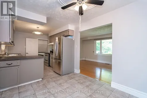 285 Thorncrest Drive Waterloo ON N2L 4L2