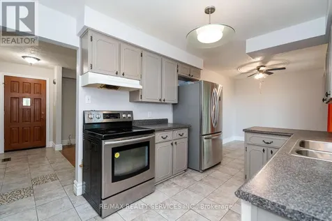 285 Thorncrest Drive Waterloo ON N2L 4L2