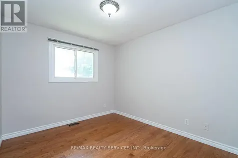 285 Thorncrest Drive Waterloo ON N2L 4L2